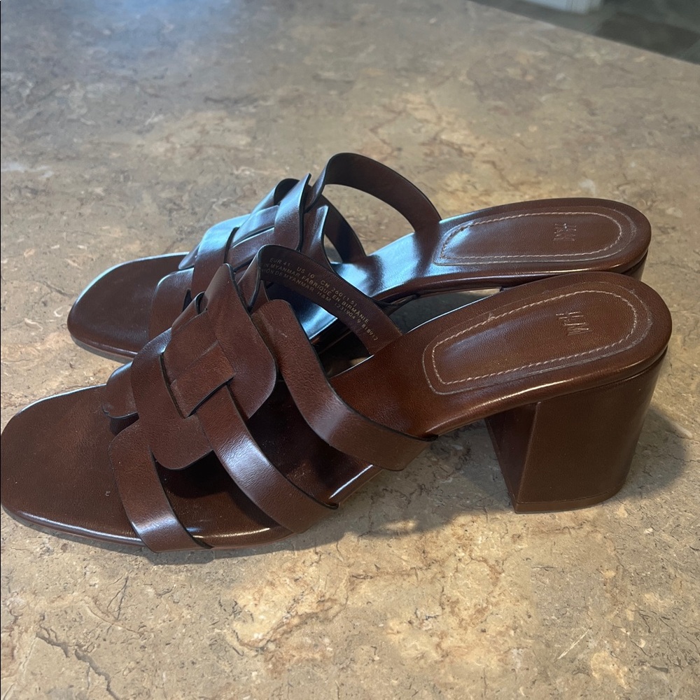 H&M Brown Leather Woven Block Heel Mules